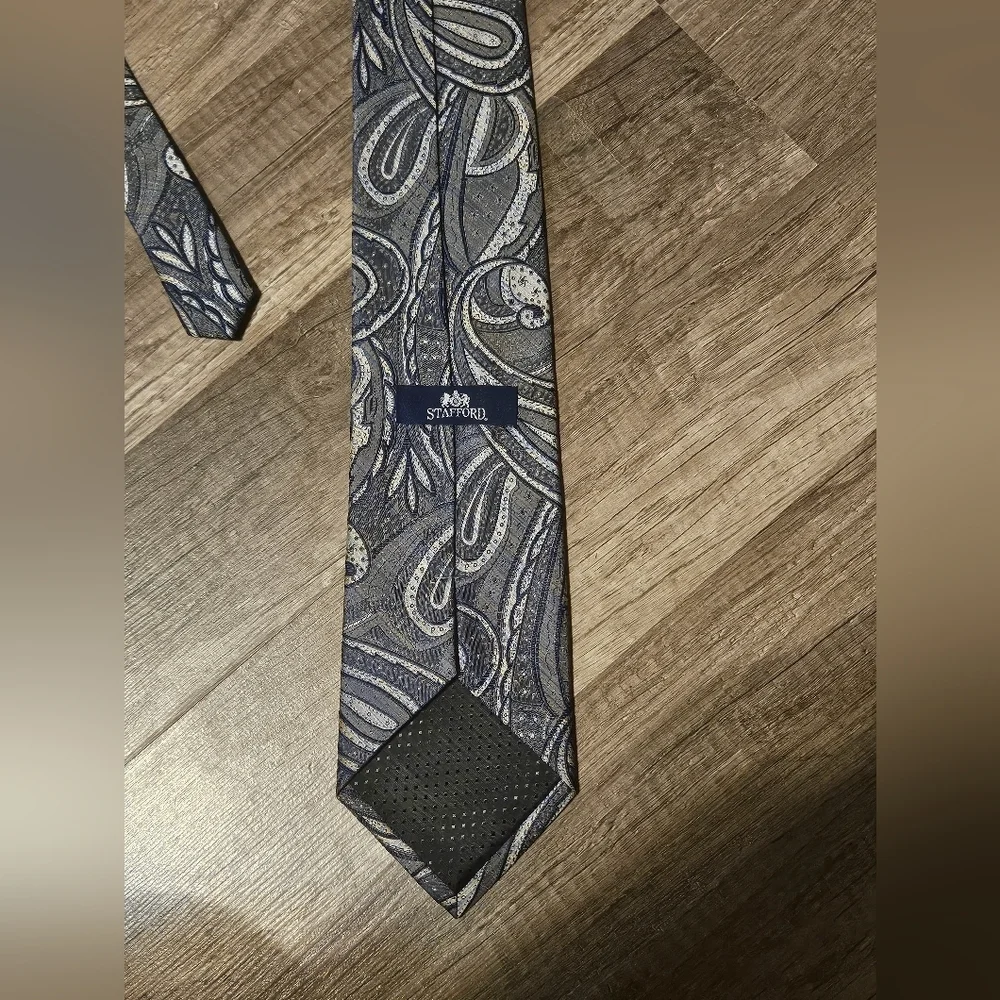 💚stafford tie‎ Gray Blue  Silk🩵